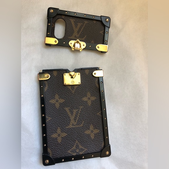 Louis Vuitton iPhone X / XS Case - Picture 6 of 9